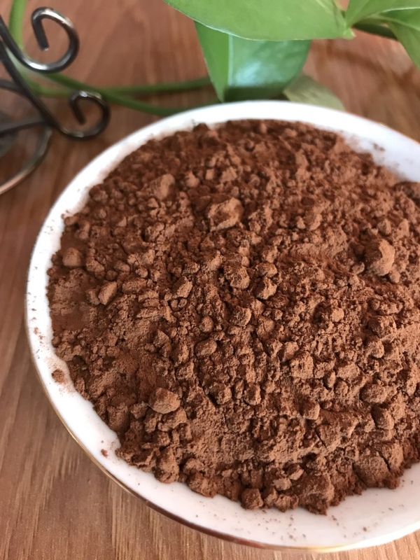 中型の脂肪によってアルカリ化される暗いココア粉のお菓子屋の原料は022000 ISO 9001です